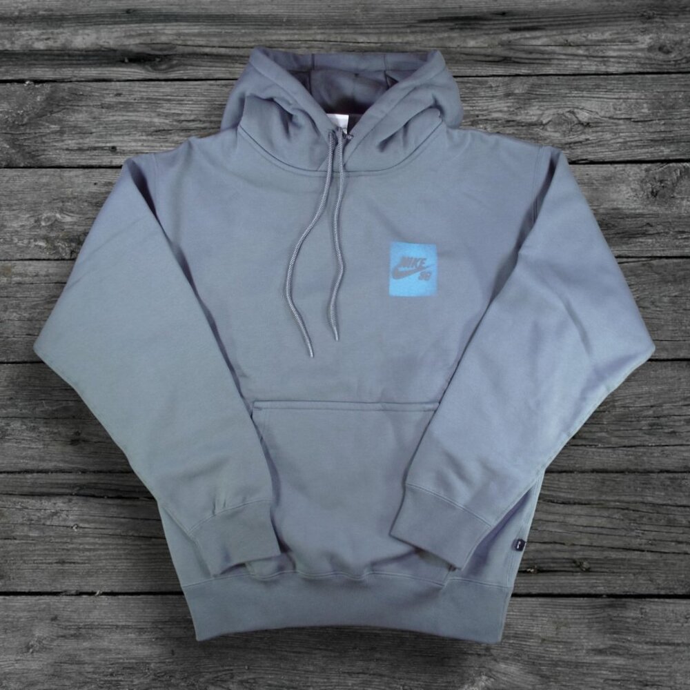 Nike SB 2002 Stencil Skate Pullover Hoodie / Smoke Grey